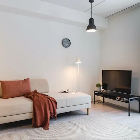 Apartment Spot Center *